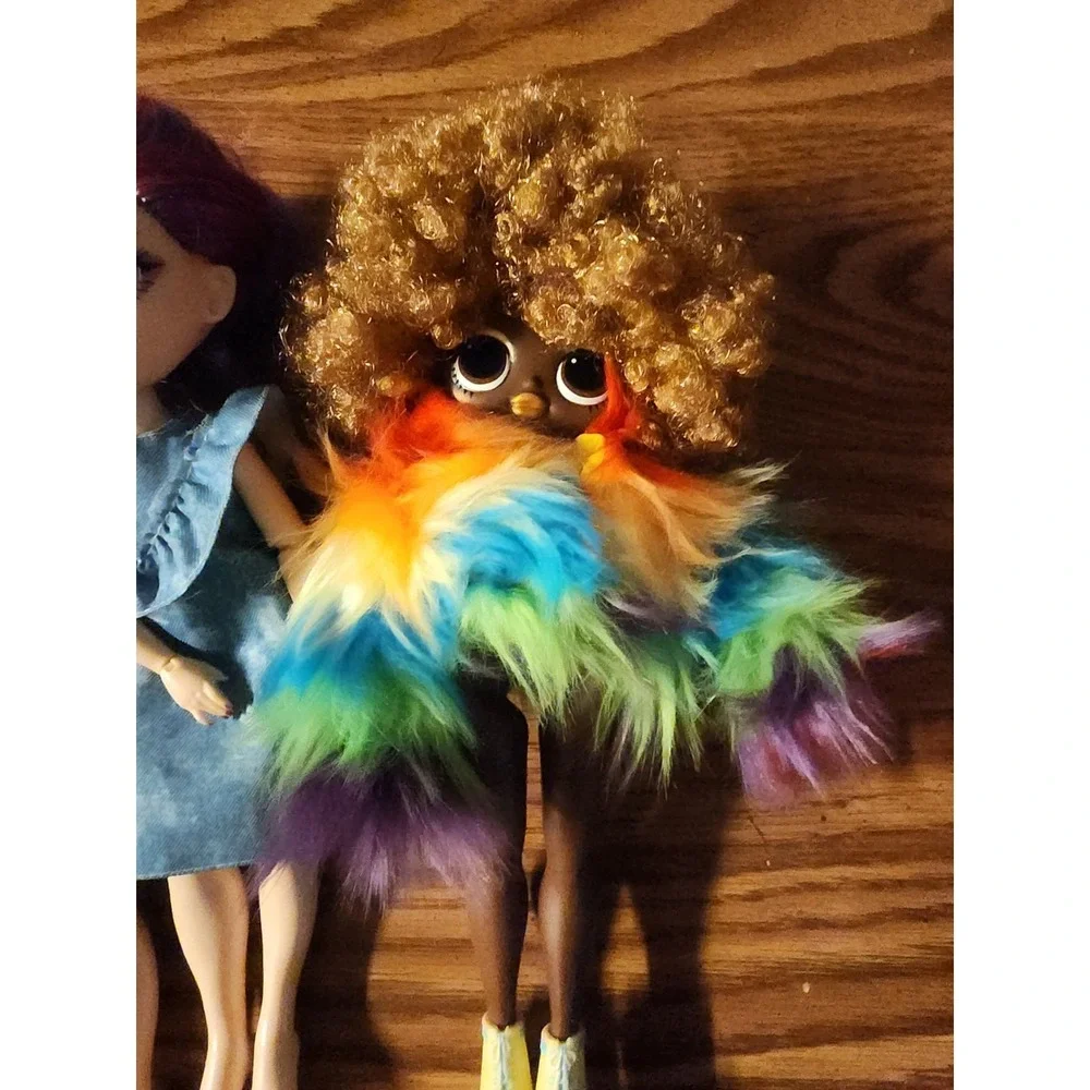 Lot Of 4 L.O.L. Surprise! OMG And Rainbow High Fashion Dolls W/ Accessories